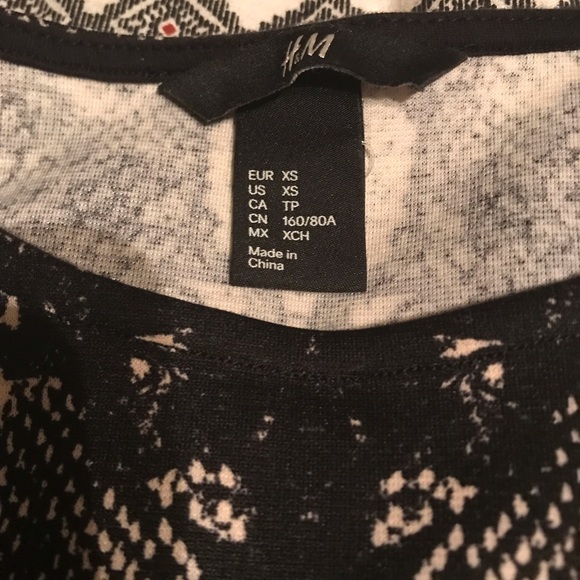 H&M dress - Picture 2 of 2